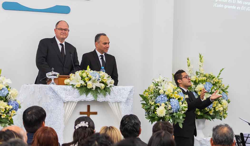 Read more about the article Servicio Divino – Apóstol de Distrito Schnabel en Breña 1 de Junio